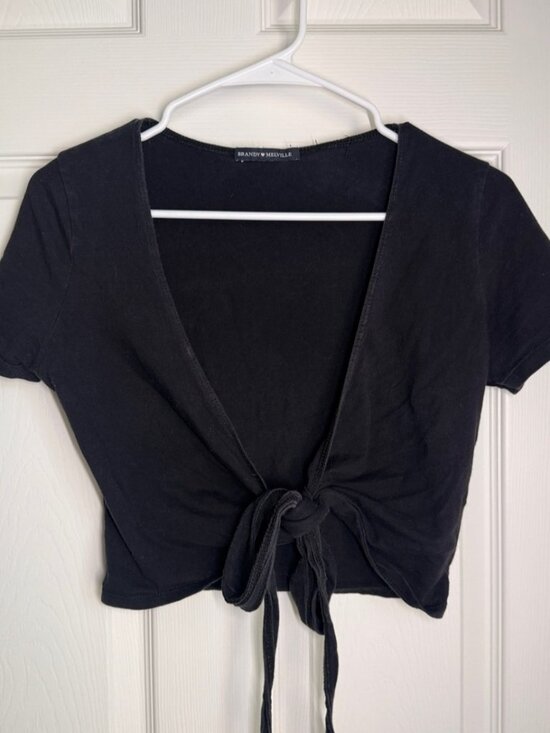 Tops - Short Sleeve Crop Top